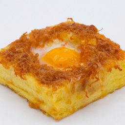 1)Cheeseၾကက္သားမွ်င္ ဆန္း၀ွစ္